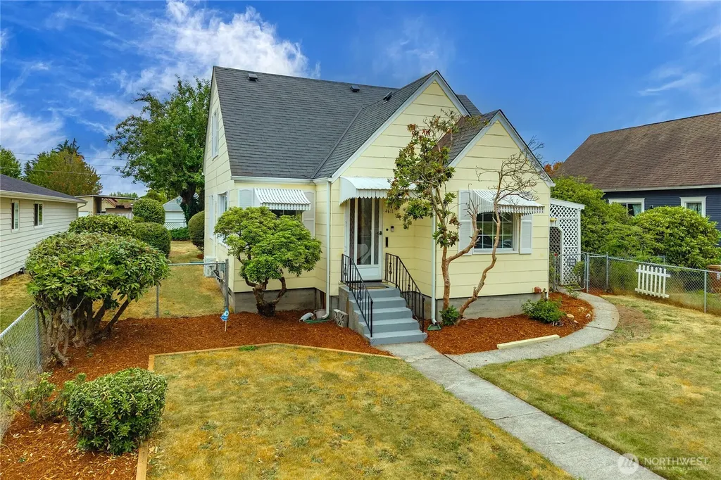 4611 S K Street Tacoma WA 98408