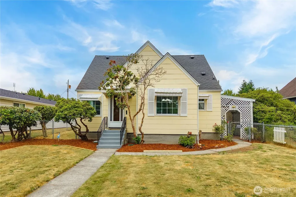 4611 S K Street Tacoma WA 98408