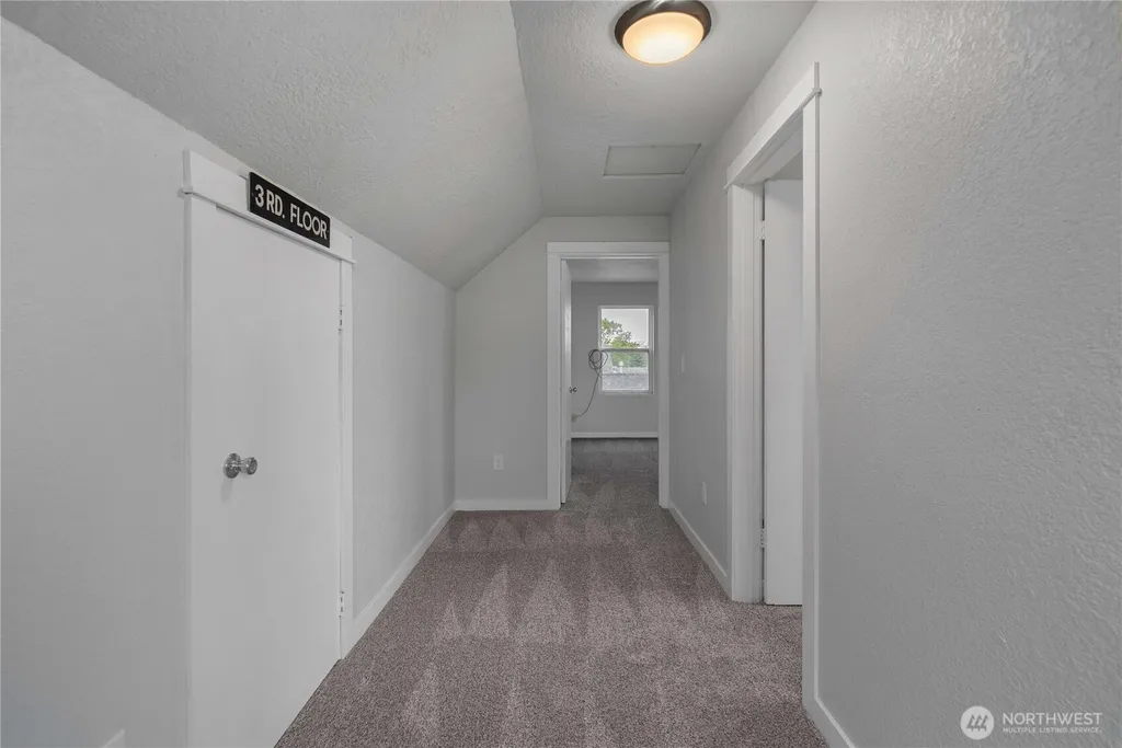 4611 S K Street Tacoma WA 98408