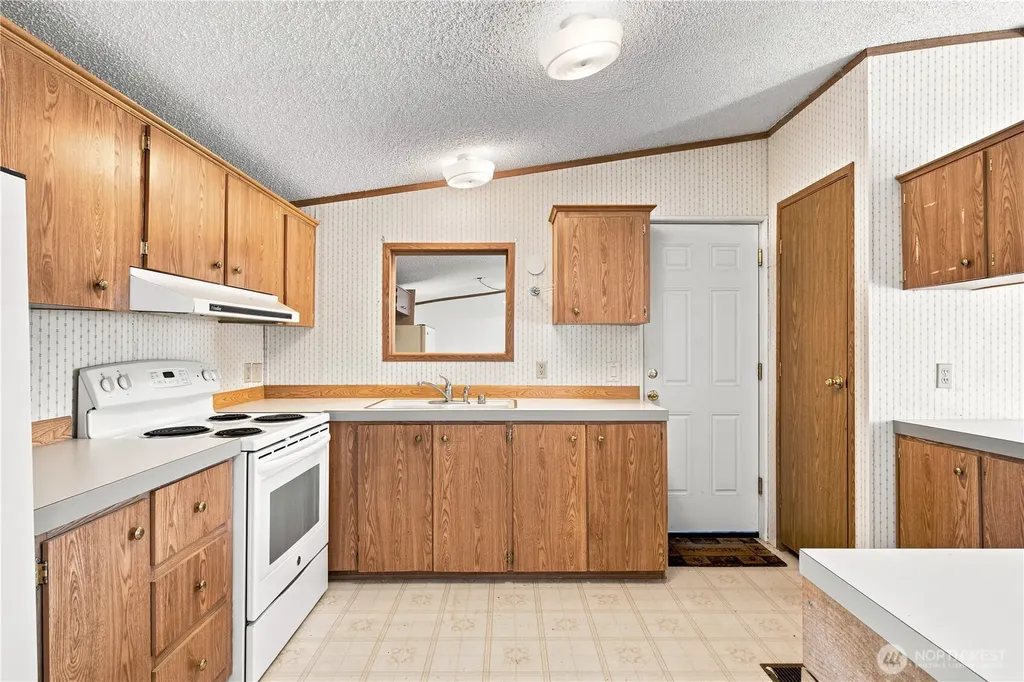 16802 NW Olympic Circle Drive Silverdale WA 98383