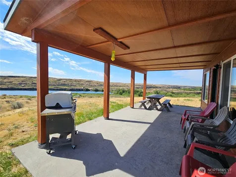 24414 Seven Springs Dairy Road E Harrington WA 99134
