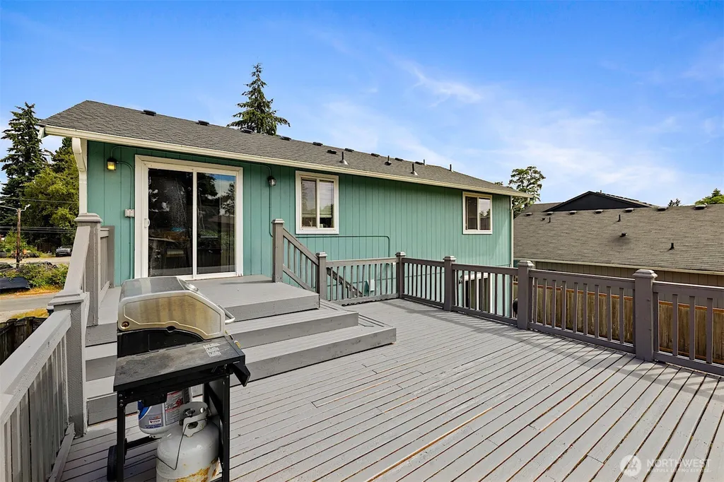 120 165th Street S Spanaway WA 98387