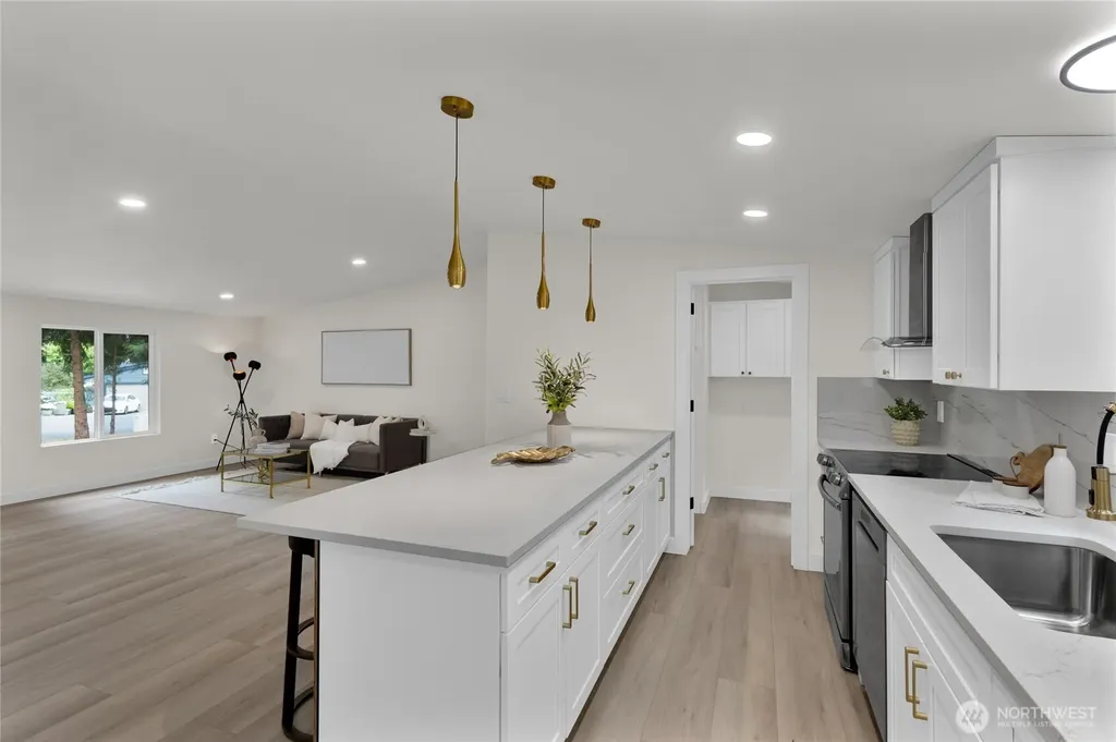 11 NE Davey Jones Court Belfair WA 98528