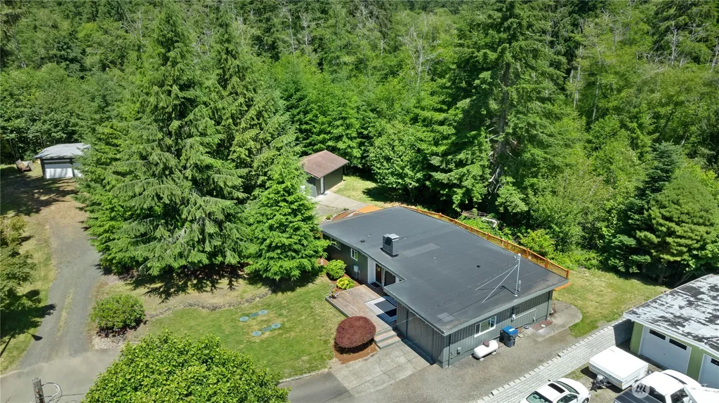 313 Hemlock Park Lane Aberdeen WA 98520
