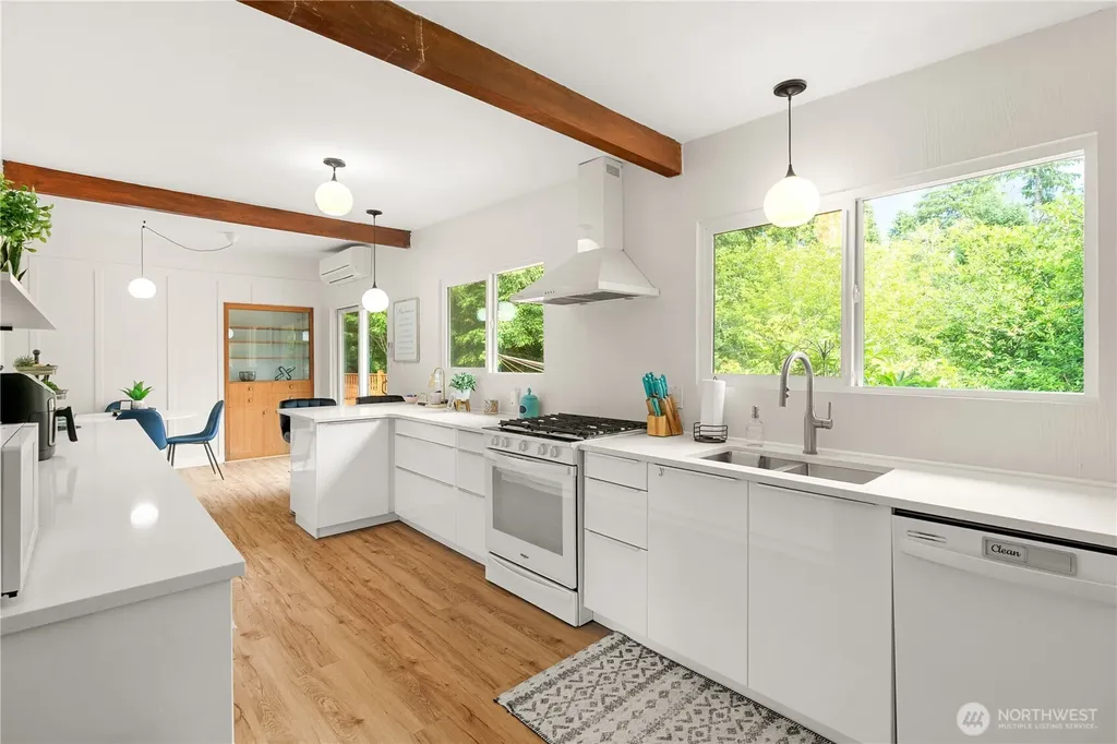 313 Hemlock Park Lane Aberdeen WA 98520