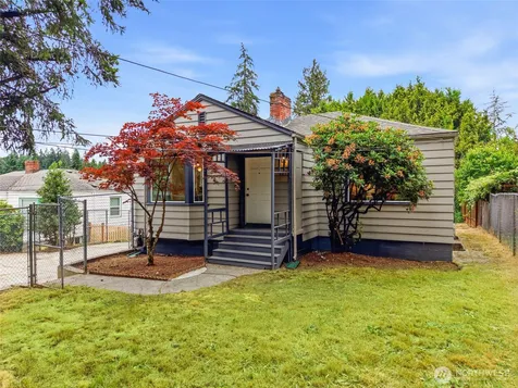 10713 15th Avenue NE Seattle WA 98125