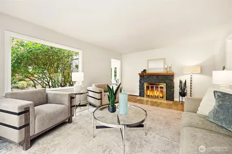 10713 15th Avenue NE Seattle WA 98125