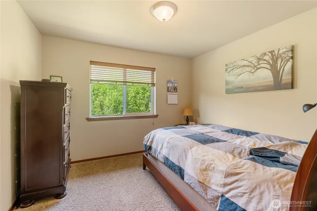 4610 Elmwood Drive Blaine WA 98230