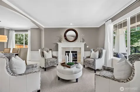 25817 NE 4th Place Sammamish WA 98074
