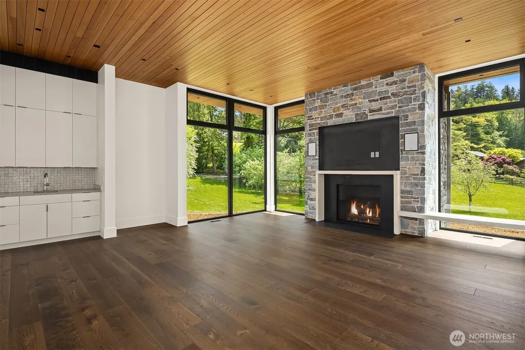 6620 NE Seabold Road Bainbridge Island WA 98110