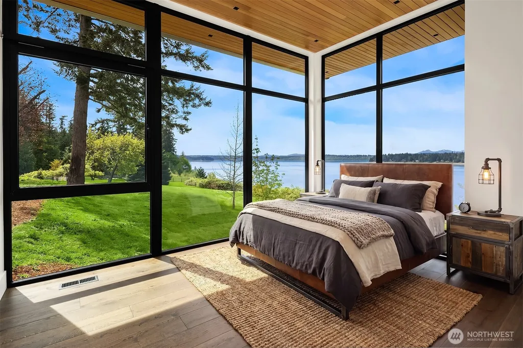 6620 NE Seabold Road Bainbridge Island WA 98110