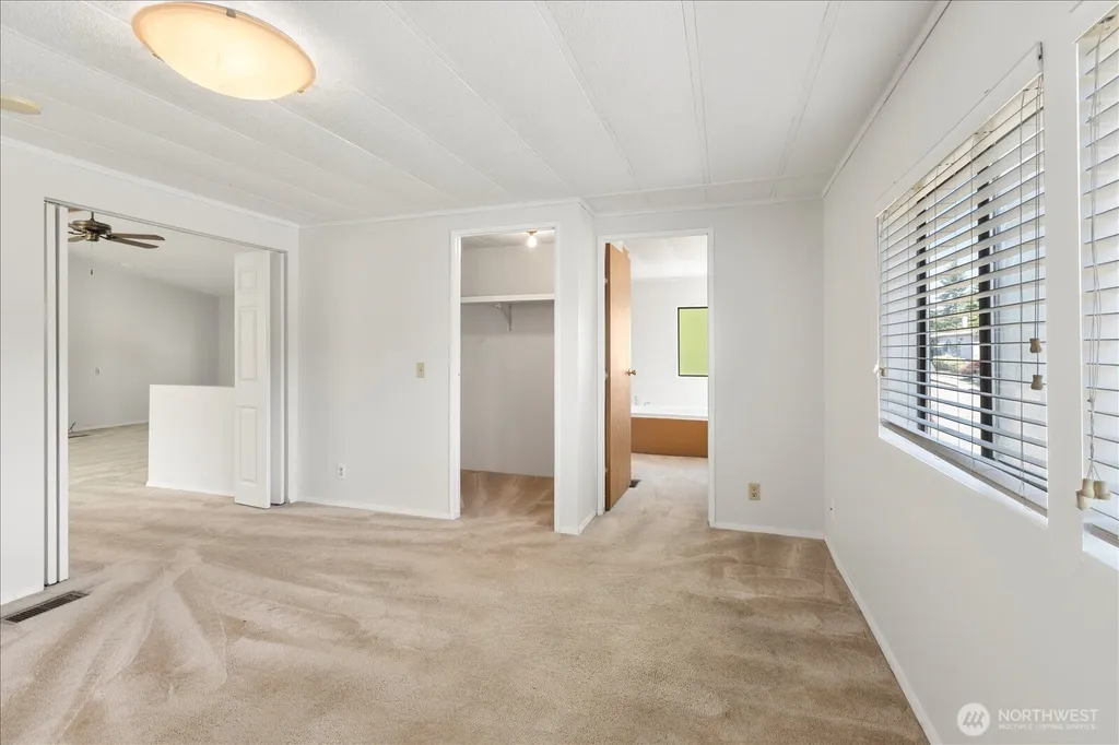 1427 100th Street SW Everett WA 98204