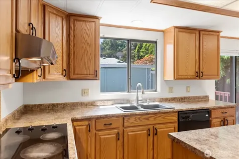 1427 100th Street SW Everett WA 98204