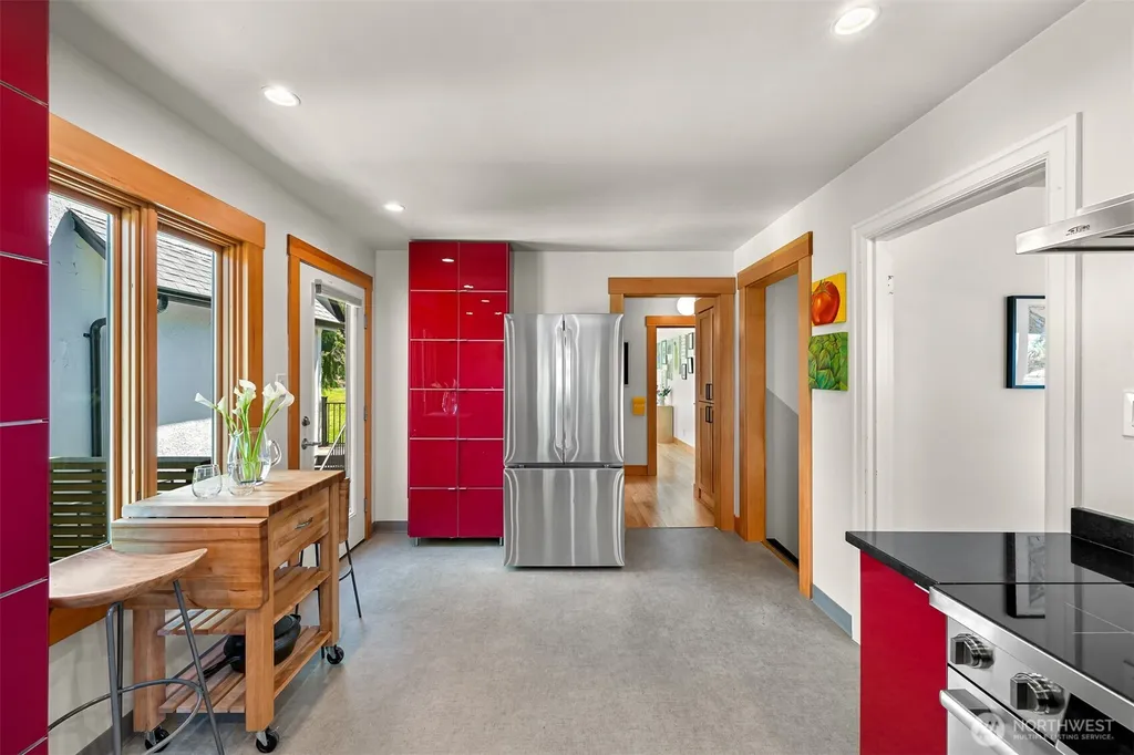 221 N Garden Street Bellingham WA 98225