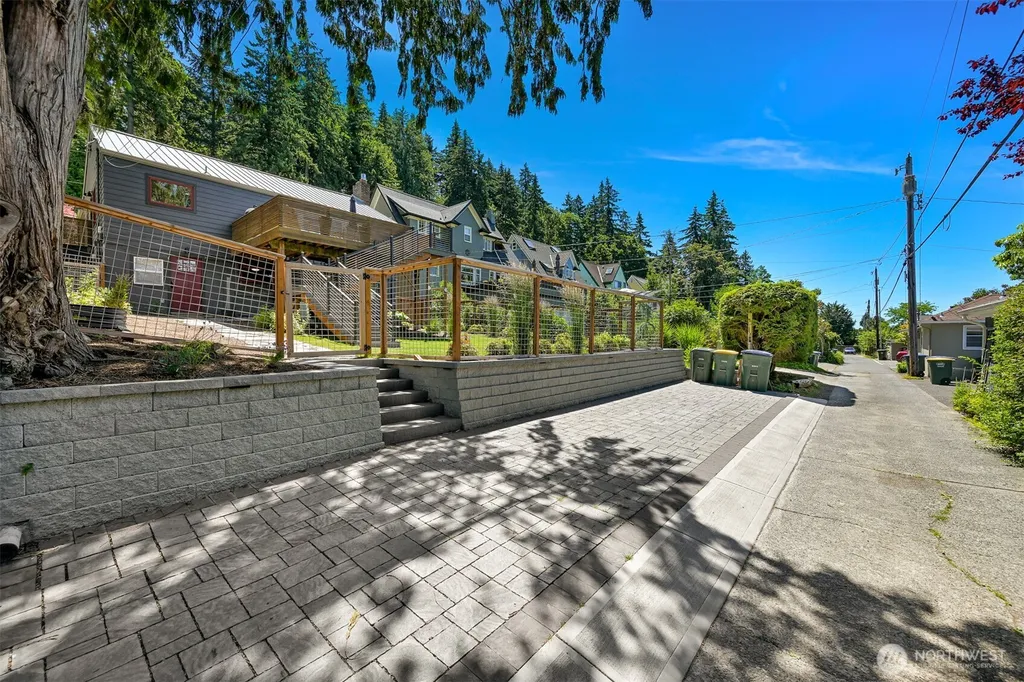 221 N Garden Street Bellingham WA 98225