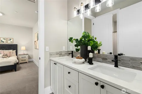 17840 10th Avenue NW Shoreline WA 98177