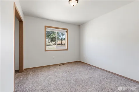 109 C Street Grand Coulee WA 99133