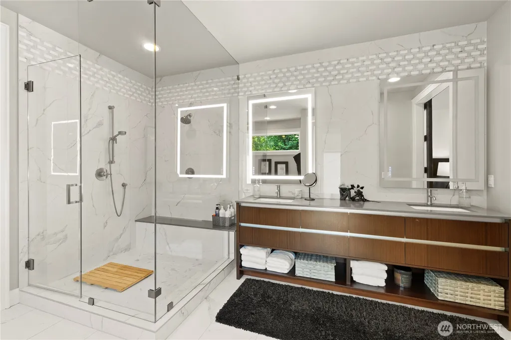 31256 218th Place SE Black Diamond WA 98010