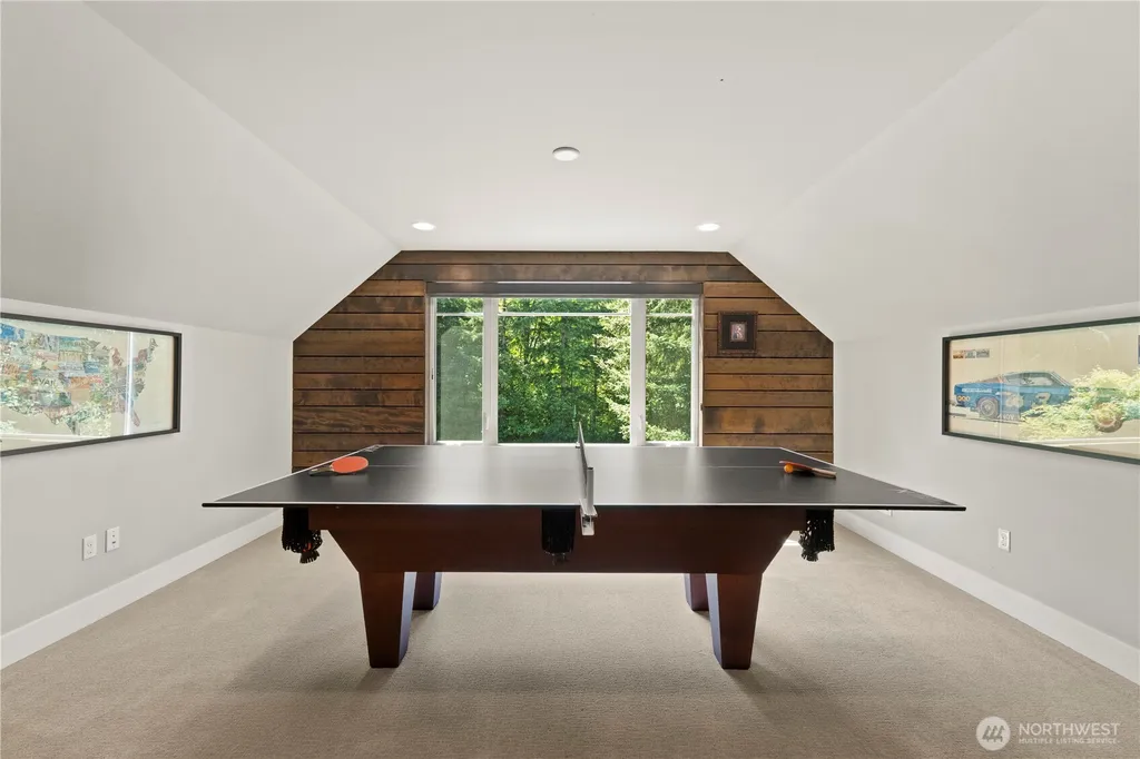 31256 218th Place SE Black Diamond WA 98010