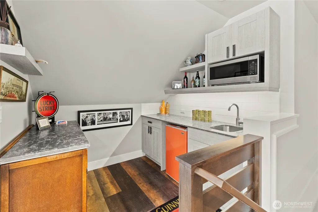 31256 218th Place SE Black Diamond WA 98010