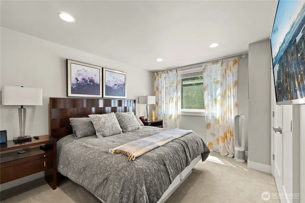 31256 218th Place SE Black Diamond WA 98010