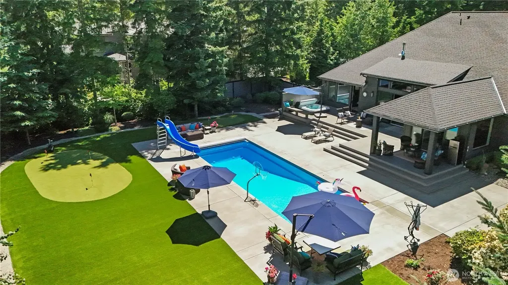 31256 218th Place SE Black Diamond WA 98010