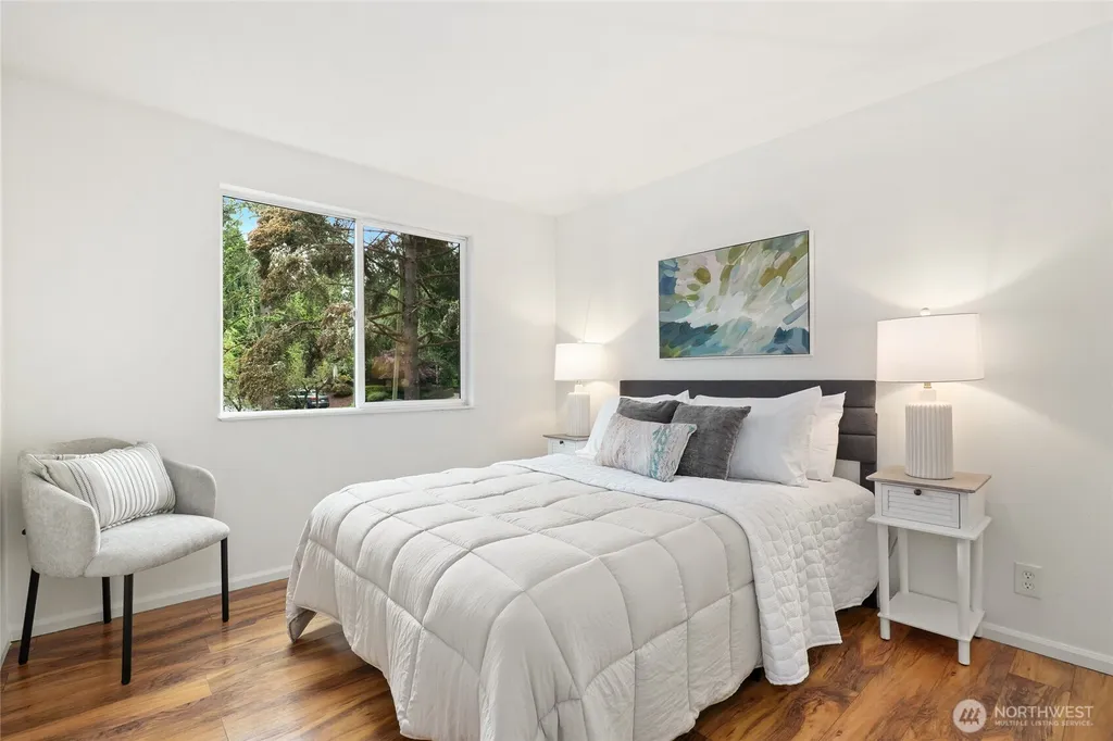 3524 170th Avenue NE Bellevue WA 98008
