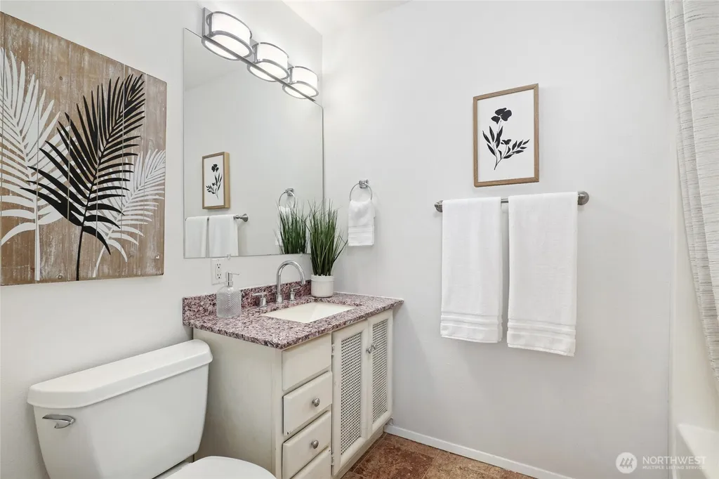 3524 170th Avenue NE Bellevue WA 98008