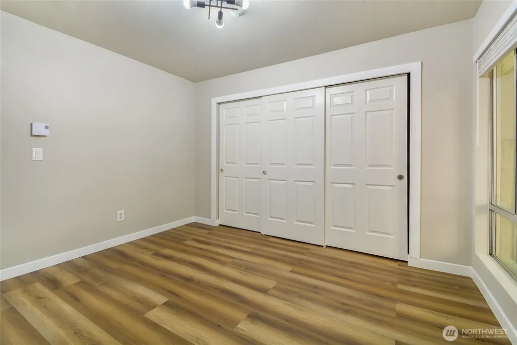 4805 180th Street SW Lynnwood WA 98037