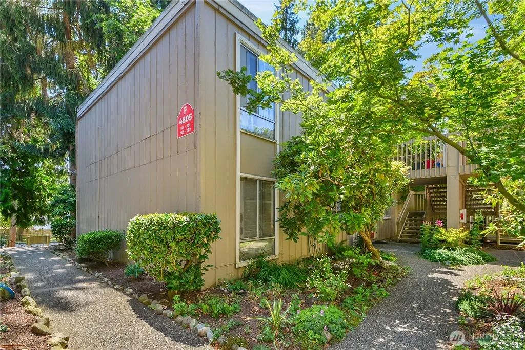 4805 180th Street SW Lynnwood WA 98037
