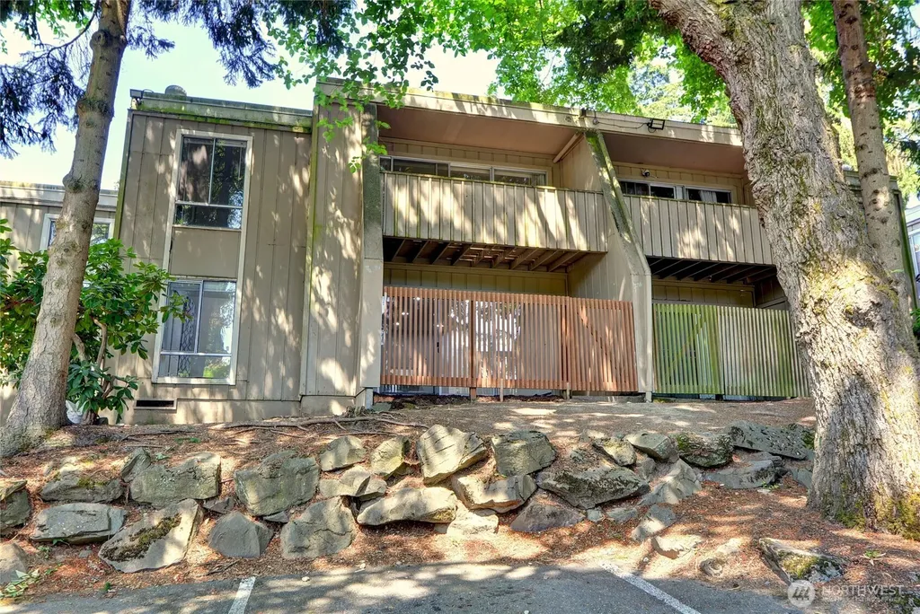 4805 180th Street SW Lynnwood WA 98037
