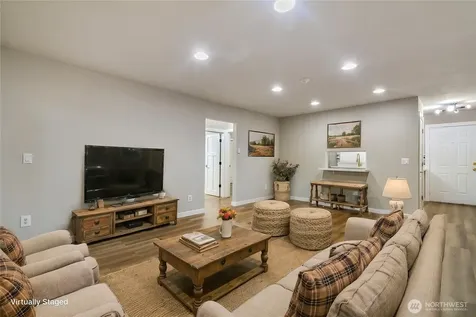 4805 180th Street SW Lynnwood WA 98037