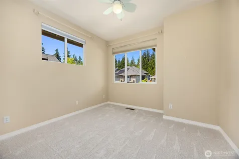 13273 Sun Break Way NE Redmond WA 98053