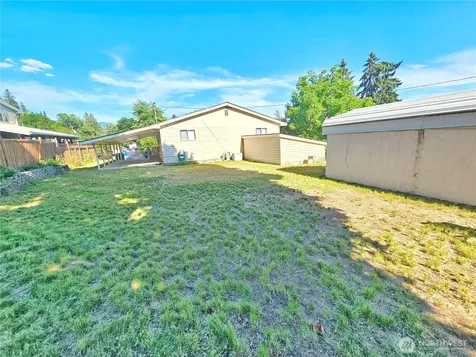 825 N Jefferson Colville WA 99114