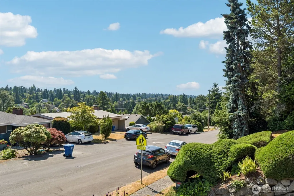 10235 33rd Avenue SW Seattle WA 98146