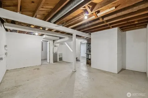 10235 33rd Avenue SW Seattle WA 98146