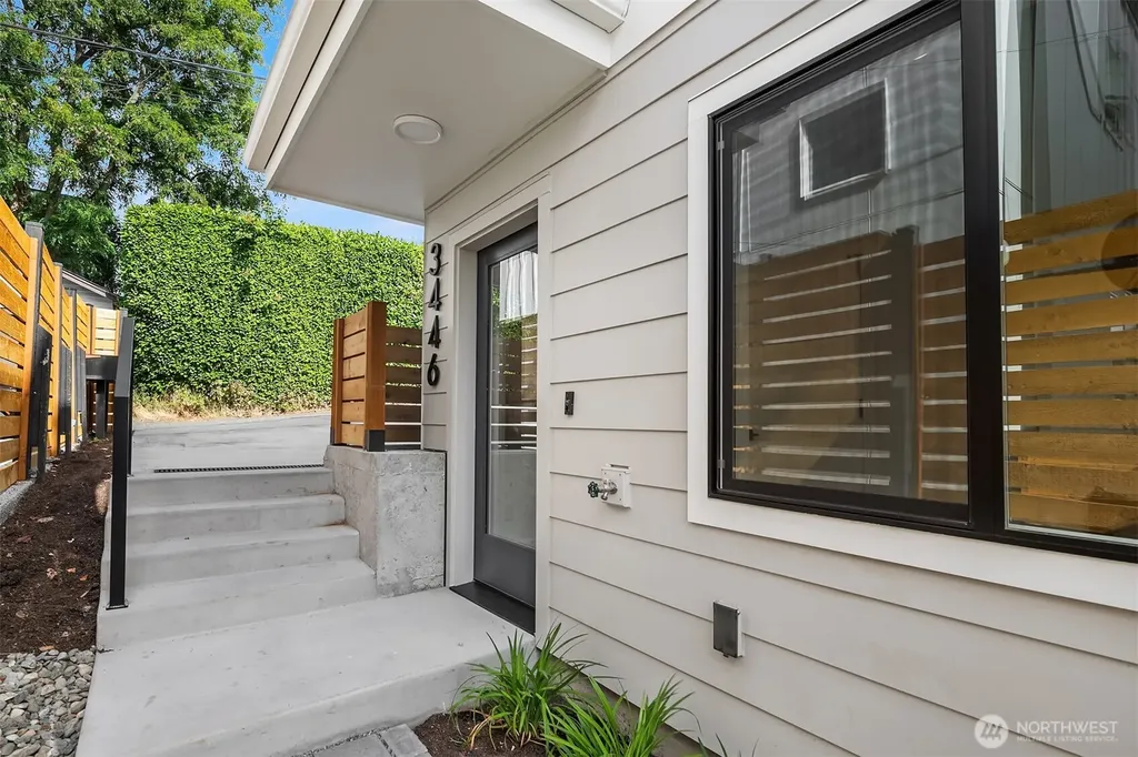 3446 13th Avenue W Seattle WA 98119