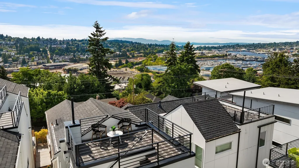 3446 13th Avenue W Seattle WA 98119
