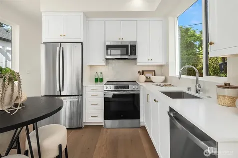 3446 13th Avenue W Seattle WA 98119