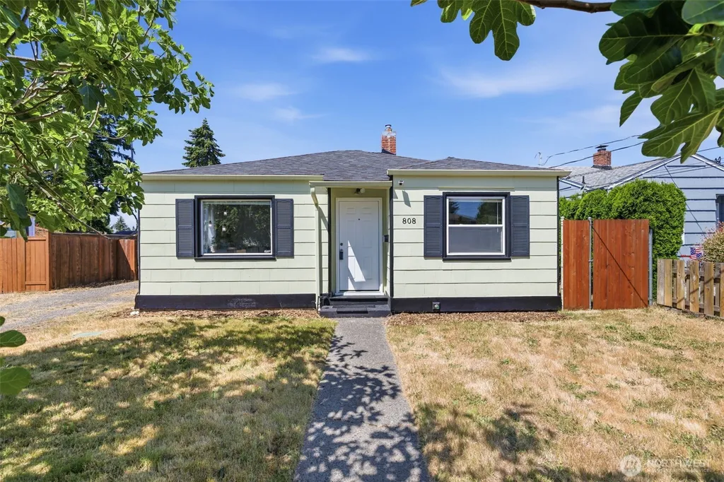 808 S Hawthorne Street Tacoma WA 98465