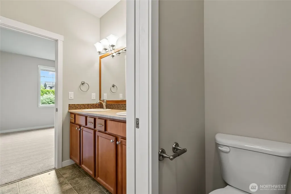 1504 Bryce Park Loop Lynden WA 98264