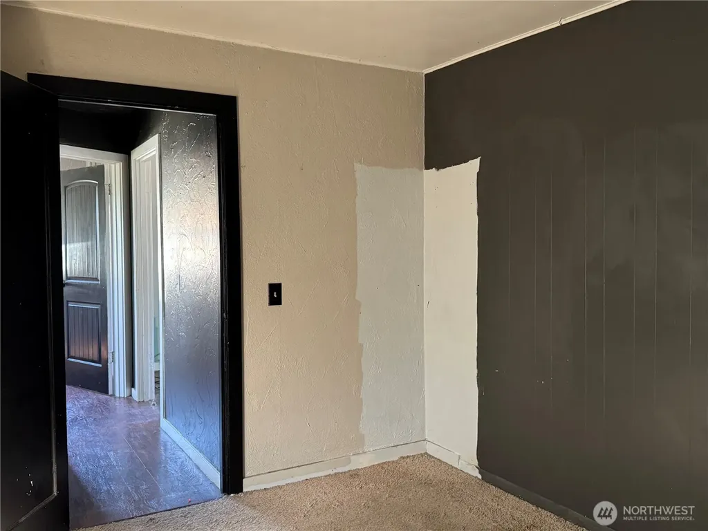 4727 Ocean Beach Highway Longview WA 98632