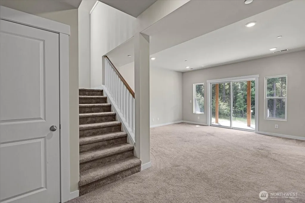 7709 208th Avenue E Bonney Lake WA 98391
