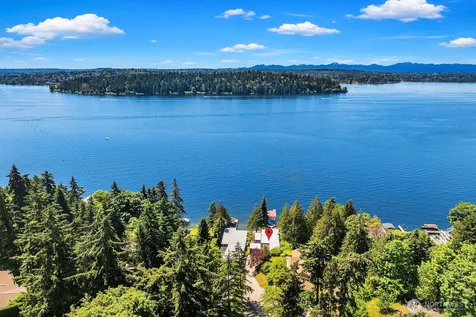4835 Forest Avenue SE Mercer Island WA 98040
