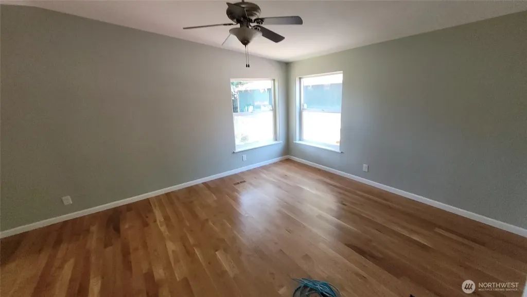 13004 213th Avenue Ct E Bonney Lake WA 98391