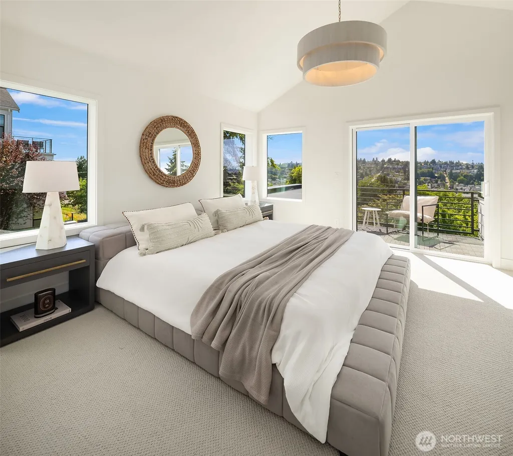 3442 13th Avenue W Seattle WA 98119