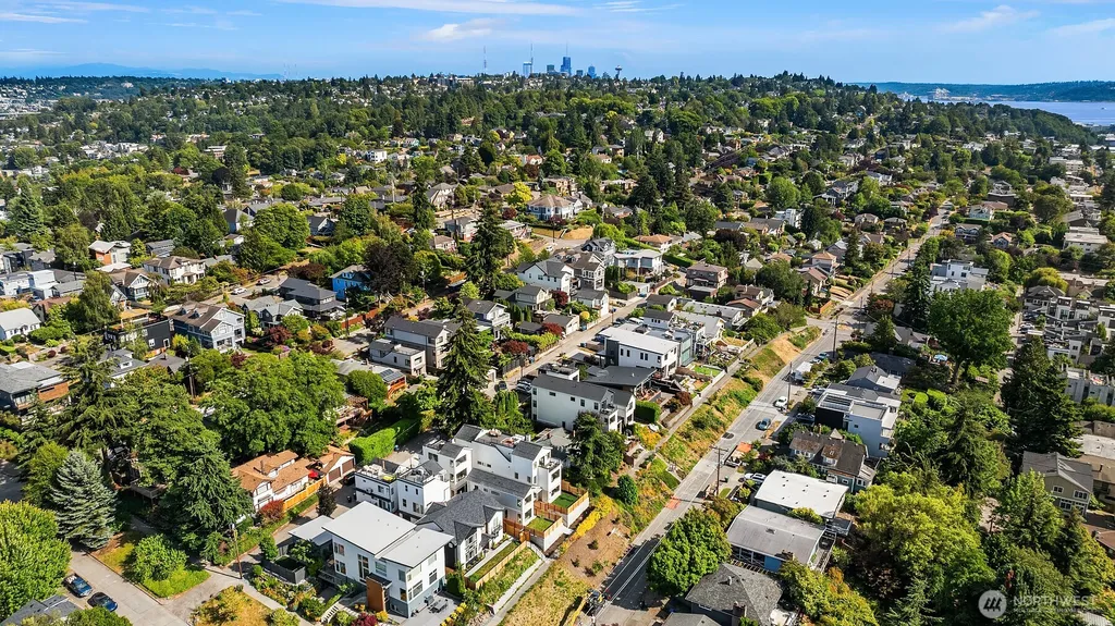 3442 13th Avenue W Seattle WA 98119