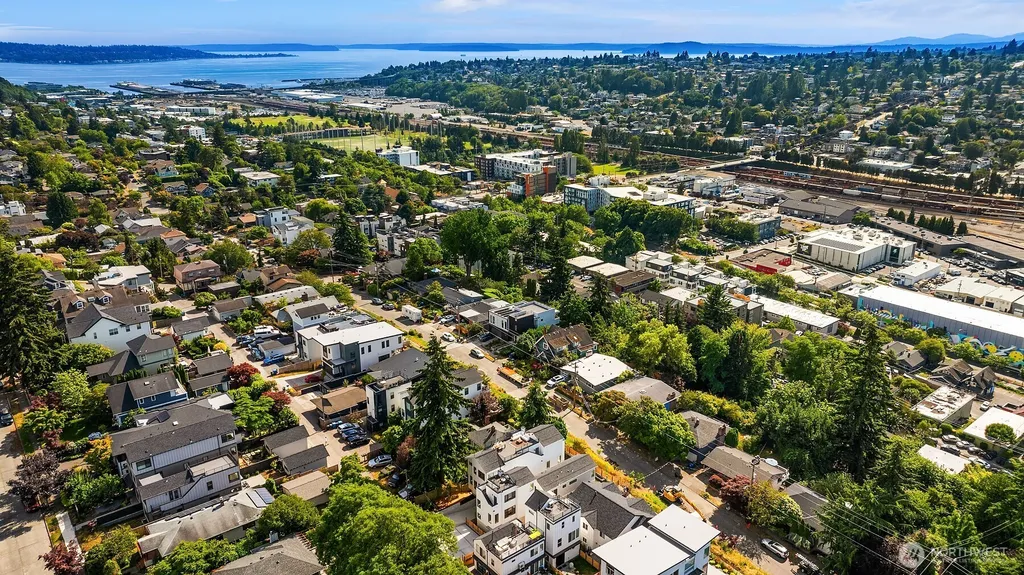 3442 13th Avenue W Seattle WA 98119