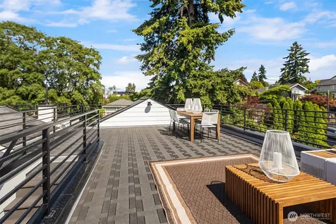 3442 13th Avenue W Seattle WA 98119