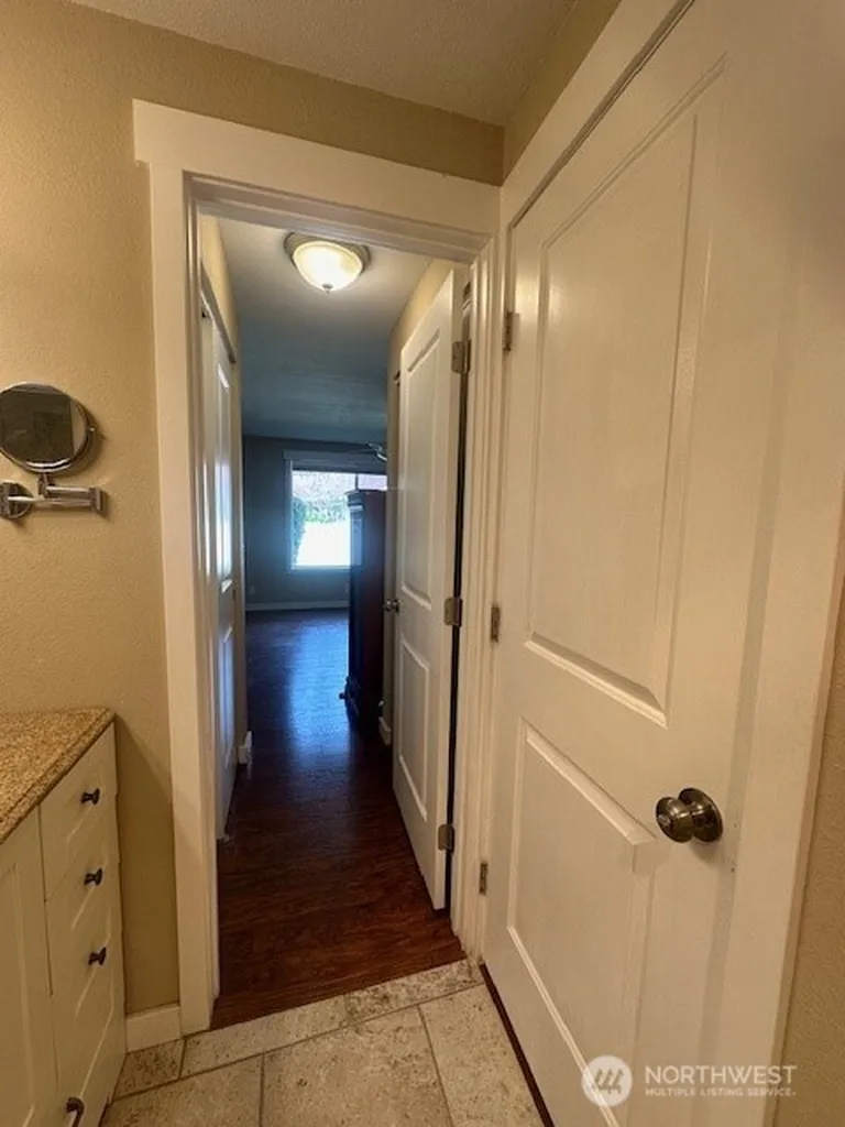 24934 110th Place SE Kent WA 98030
